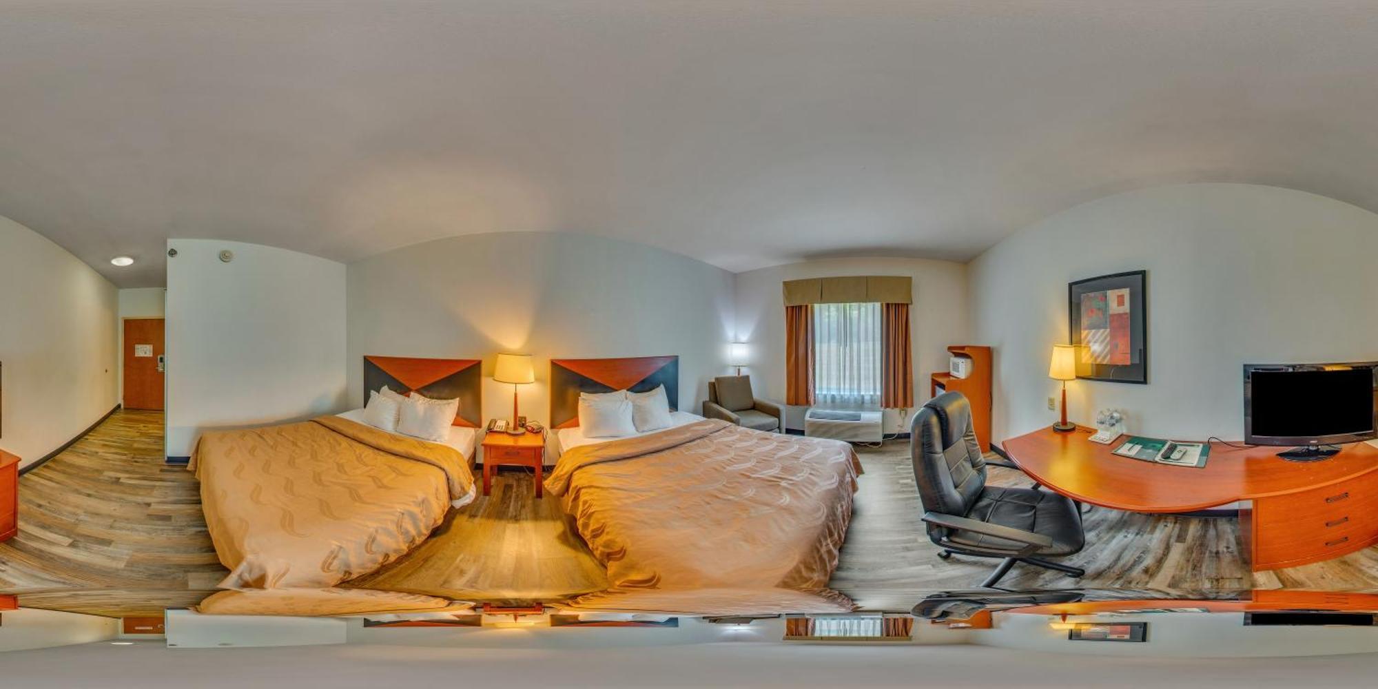 Quality Inn & Suites Chambersburg Buitenkant foto